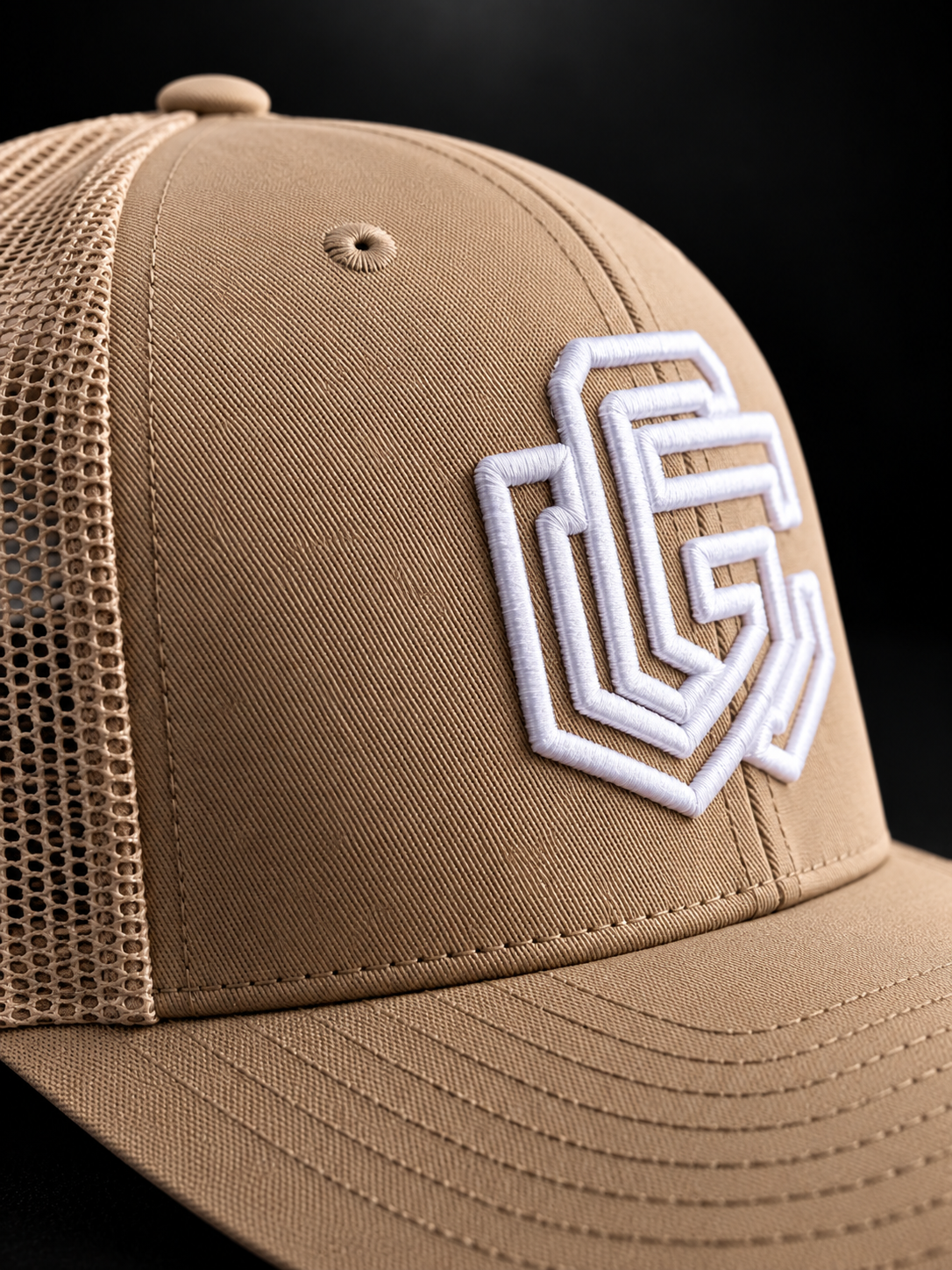 GC Trucker Cap — Beige