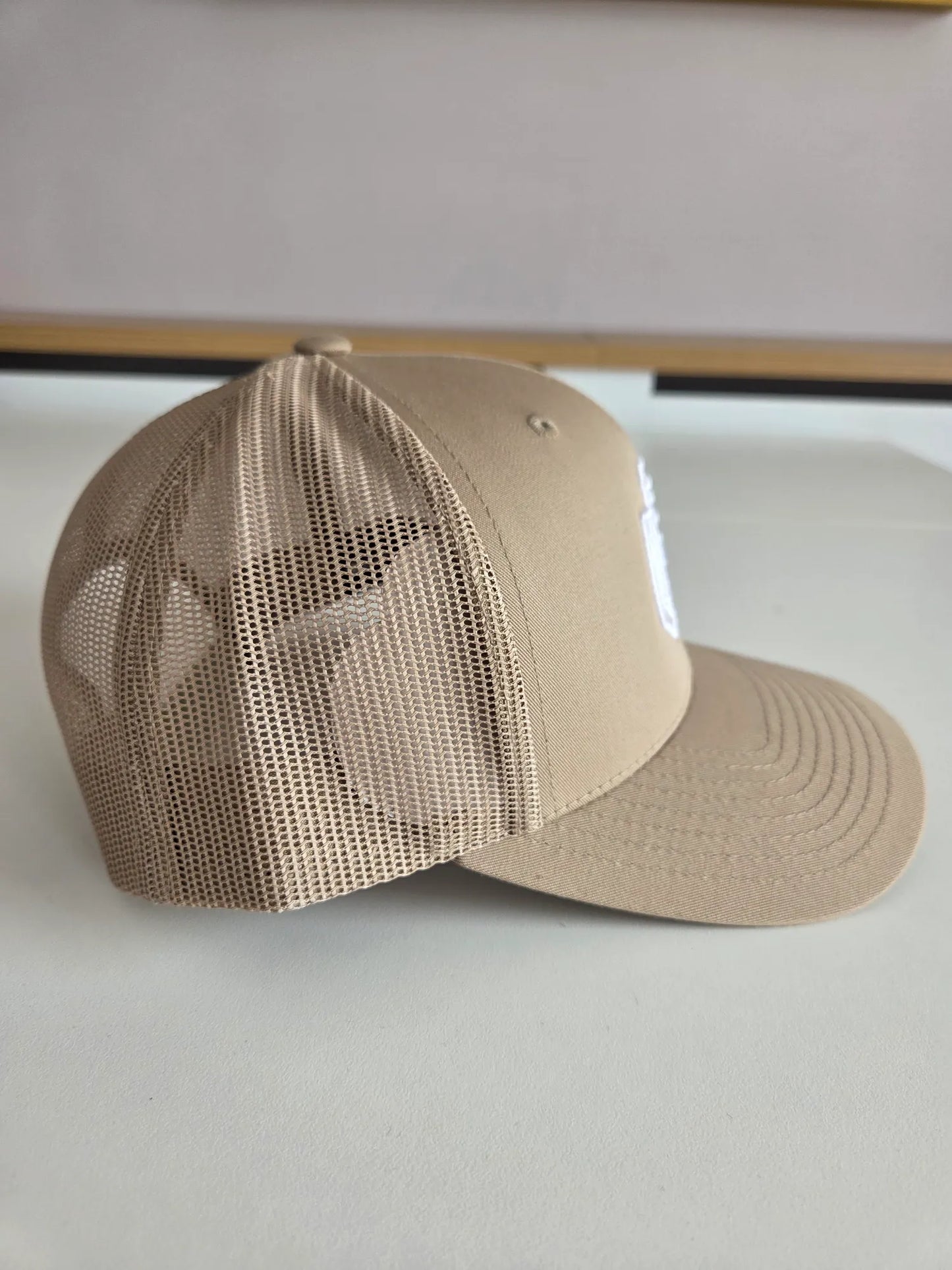 GC Trucker — Beige