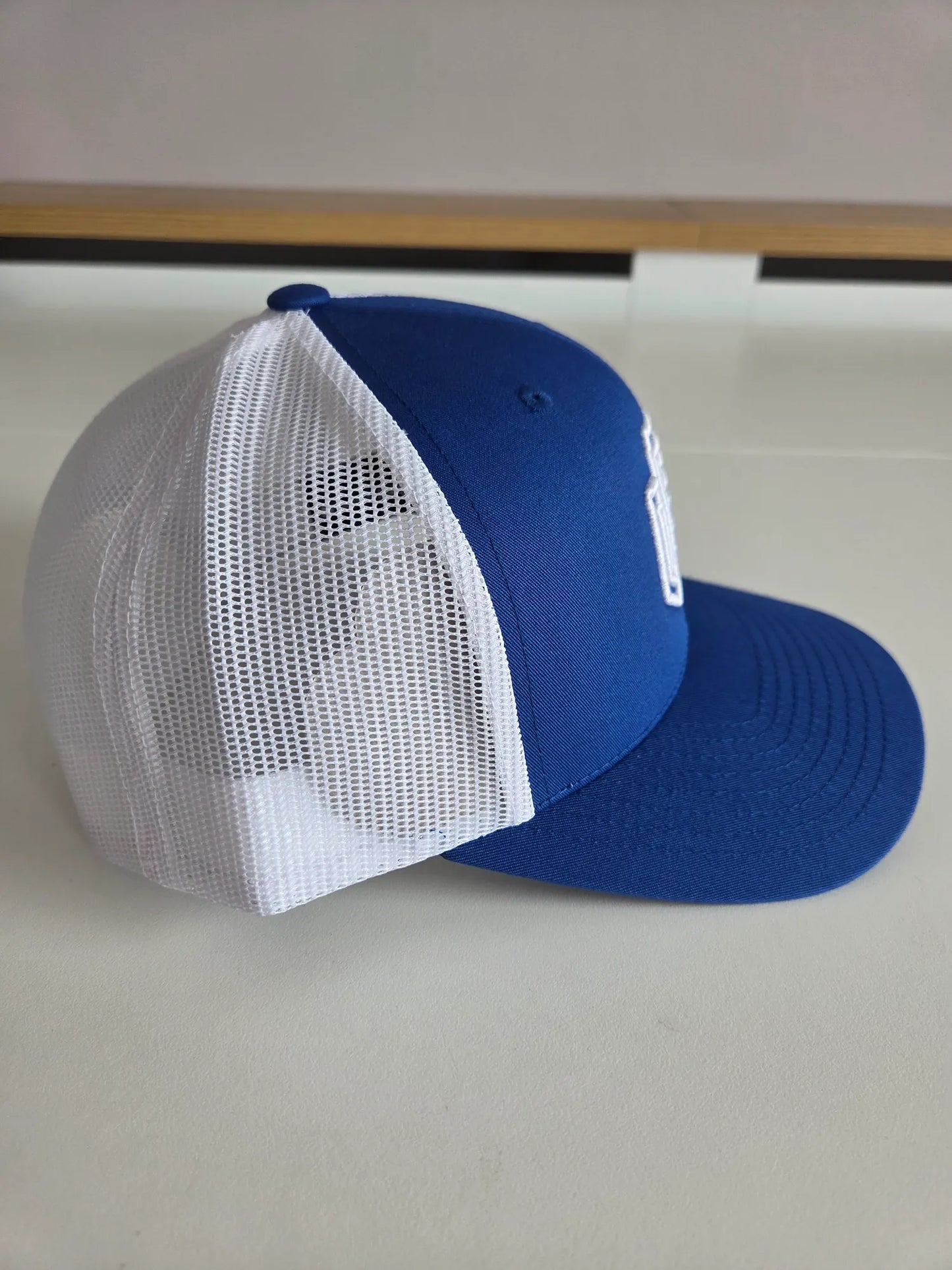 GC Trucker — Blue / White